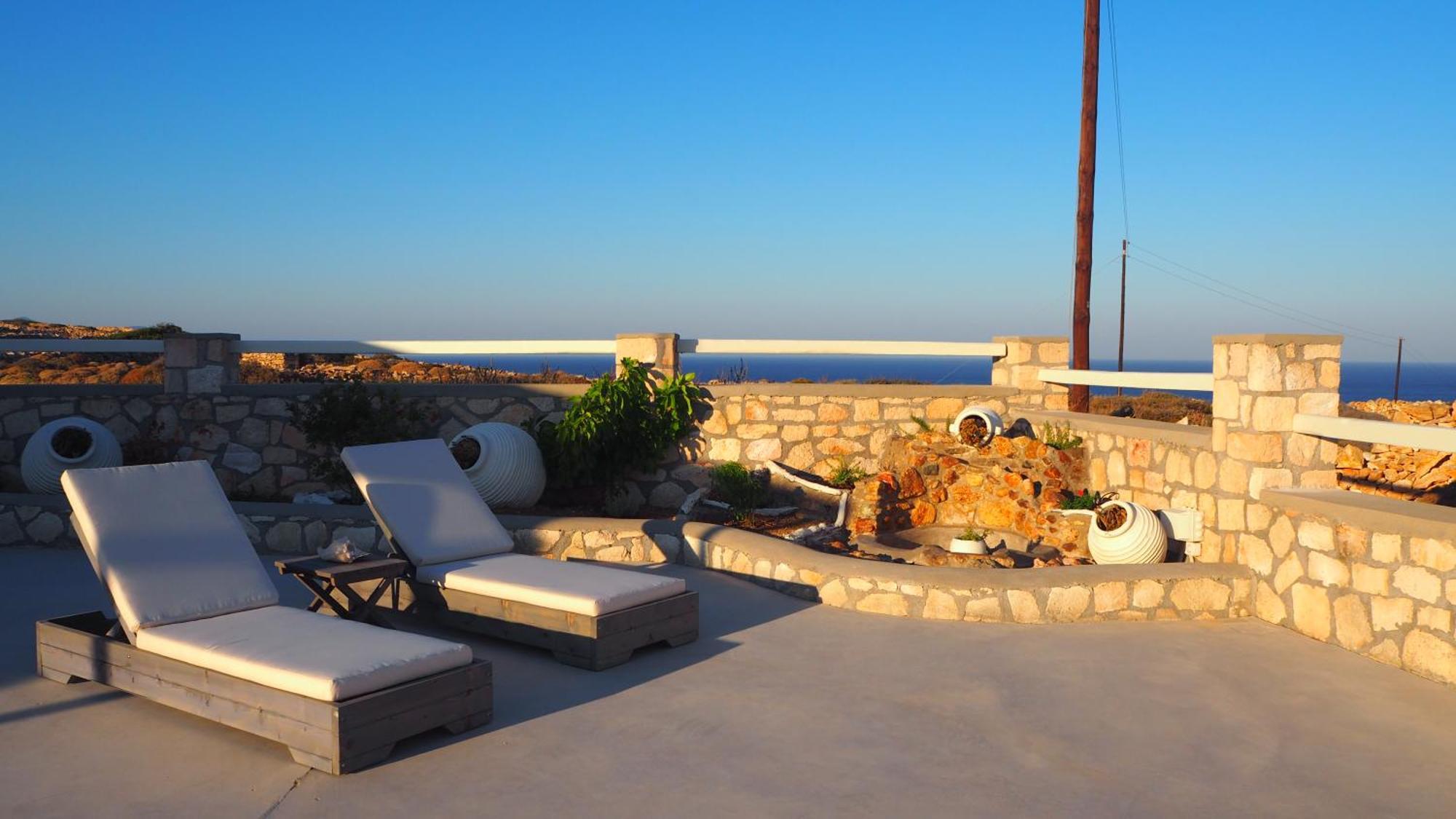 Ataraxia- Stonebuilt And Tatil Evi Kímolos